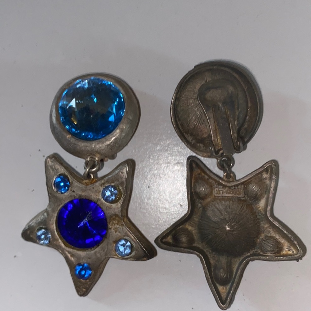 Vintage Clip on earrings